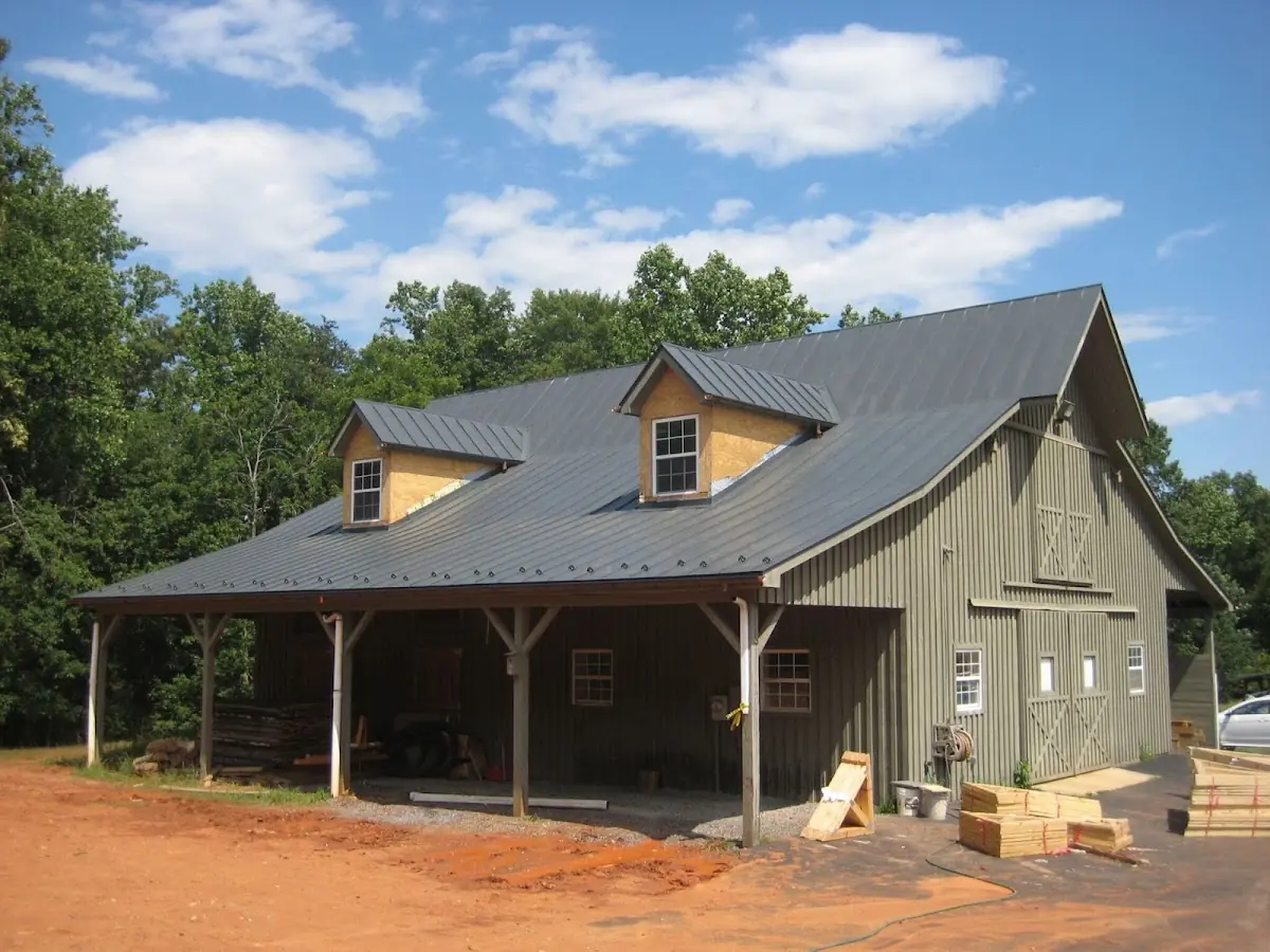 Expert Metal Roof Repair workmanship in Columbia Lakes